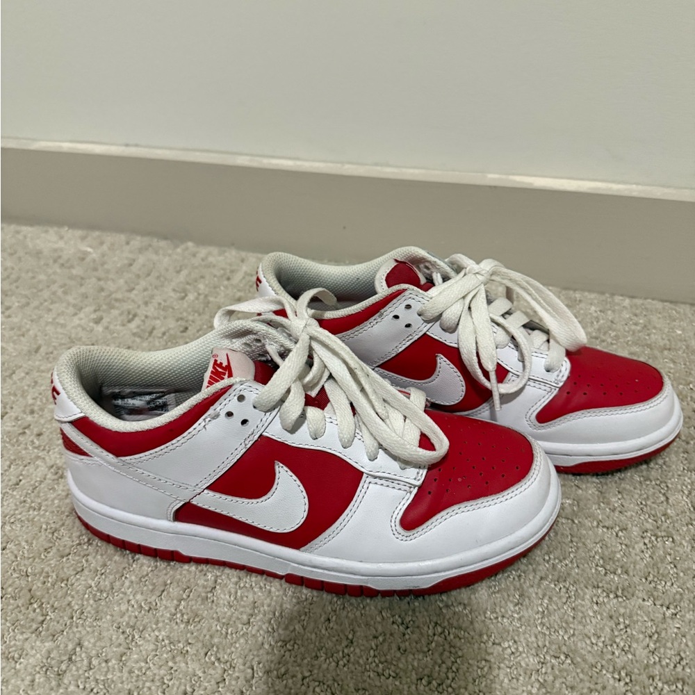 Low dunks red and white